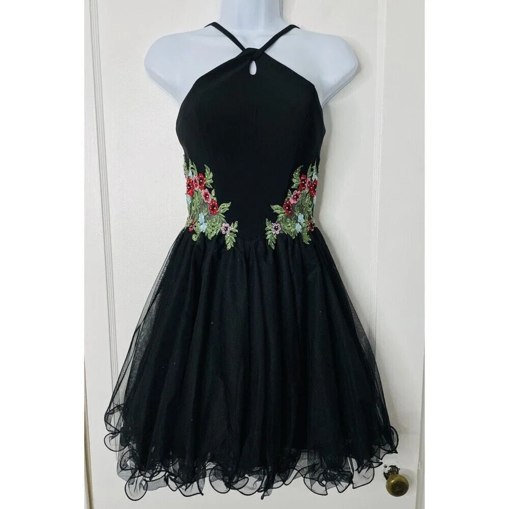 Blondie Nites Stacy Sklar Dress 3 Embroidered Floral Fairycore Lettuce Hem Event